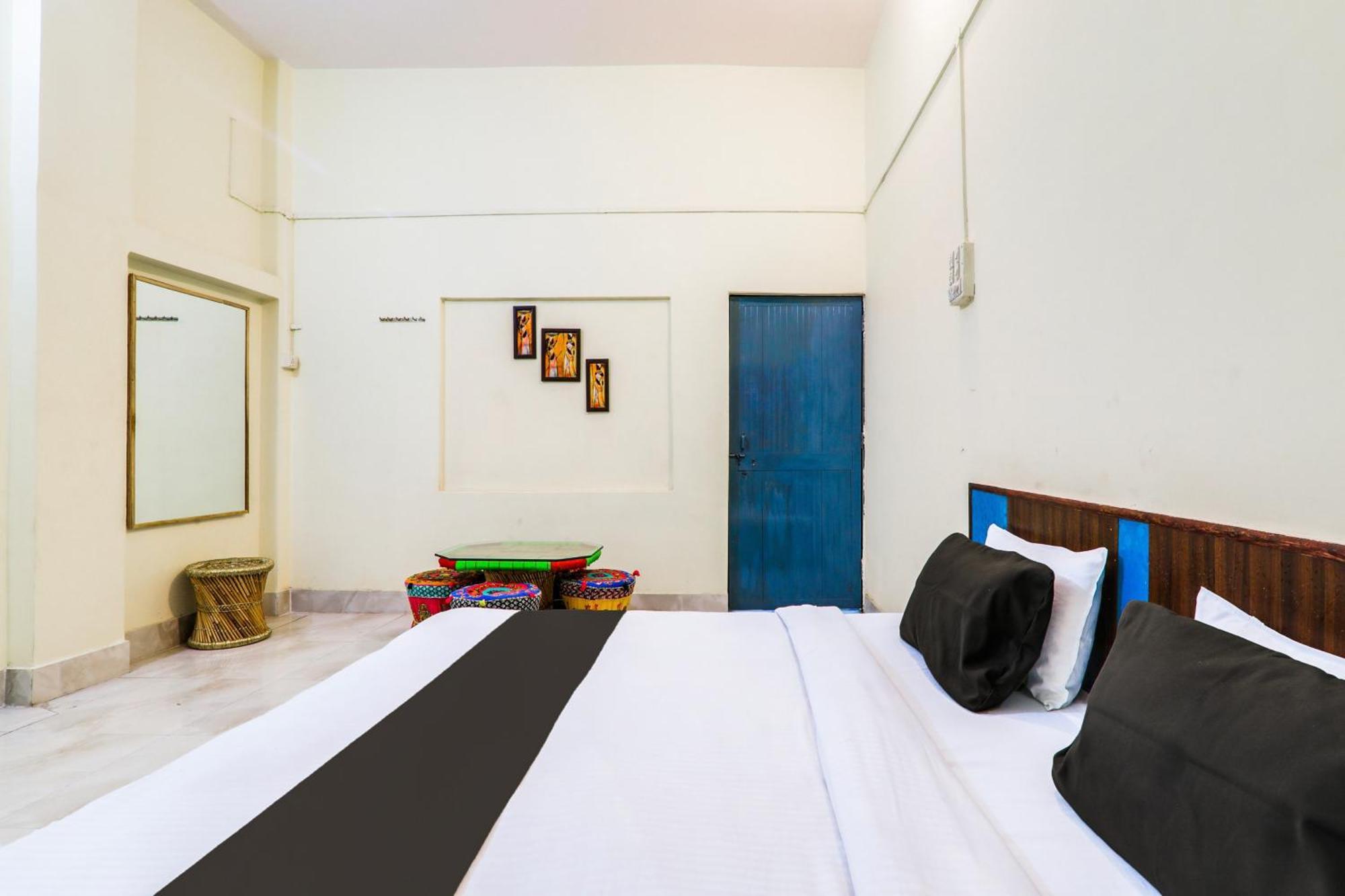 Hotel O Shree Hotel Mriduni 瓦拉纳西 外观 照片