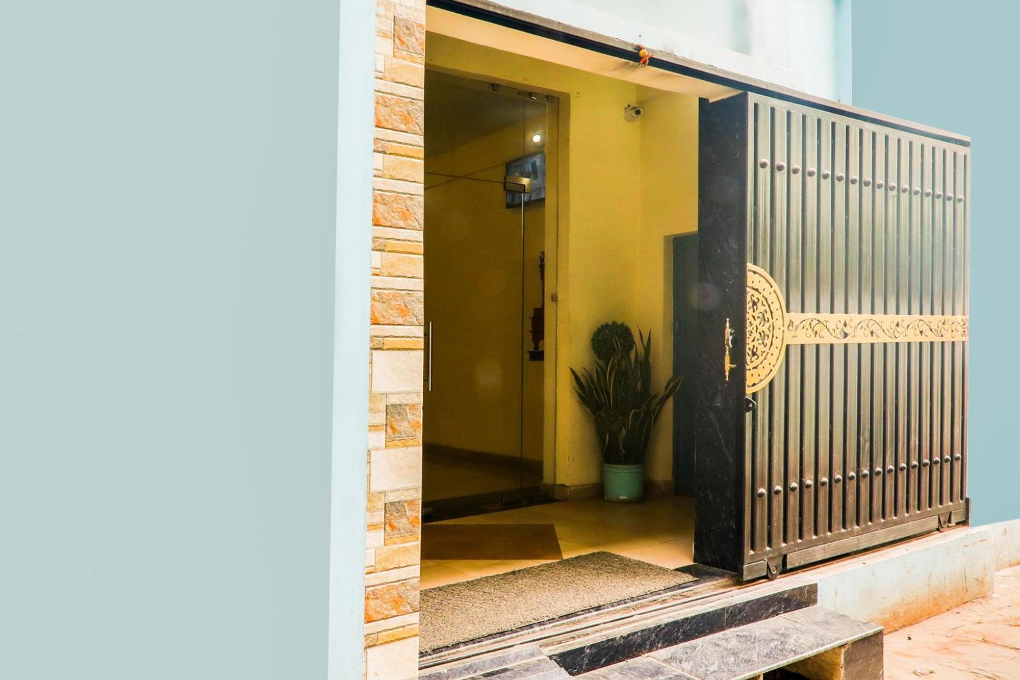 Hotel O Shree Hotel Mriduni 瓦拉纳西 外观 照片